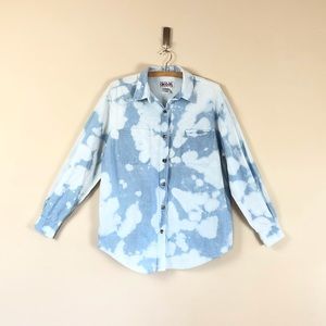 vintage chambray tie dyed button up oxford shirt grunge 90s y2k boho hippie jean